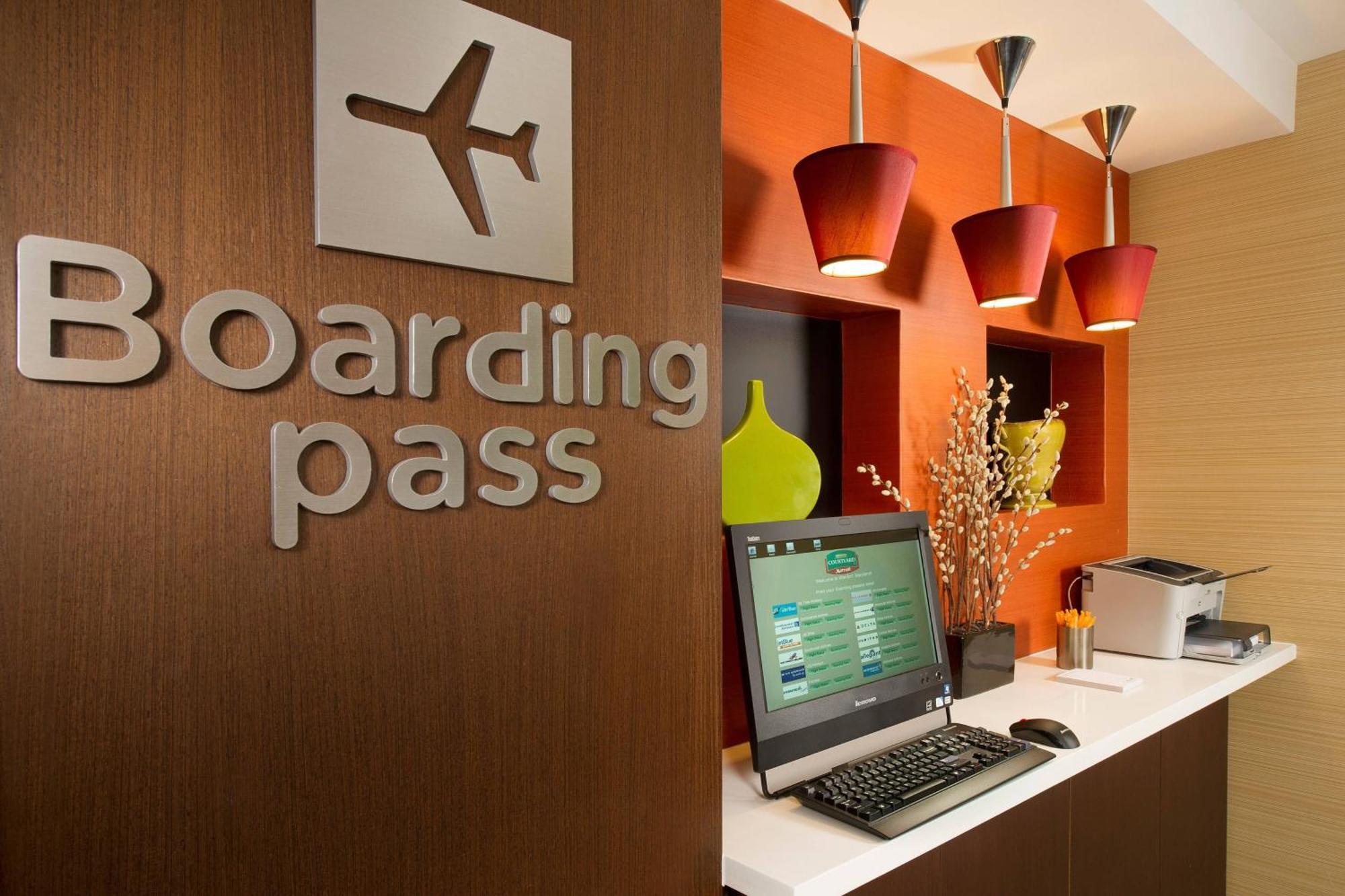 Hotel Courtyard By Marriott Waldorf Zewnętrze zdjęcie
