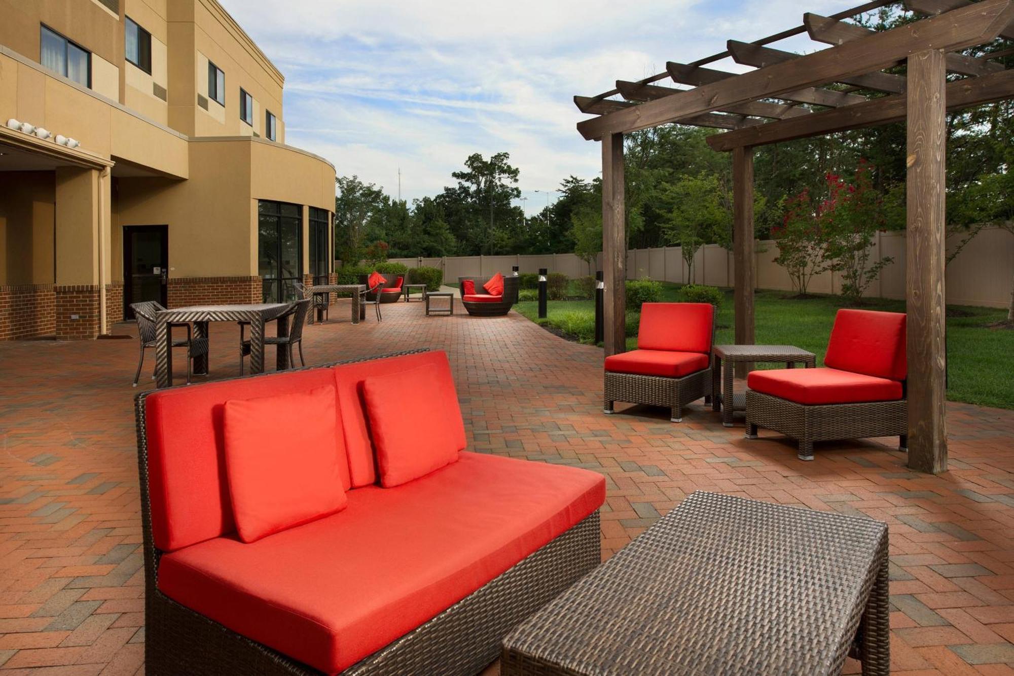 Hotel Courtyard By Marriott Waldorf Zewnętrze zdjęcie